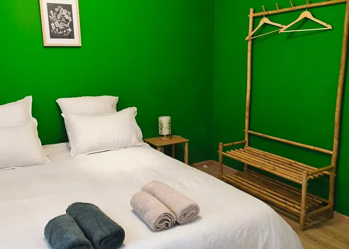 Ostal Del Koi Bed & Breakfast Rabastens