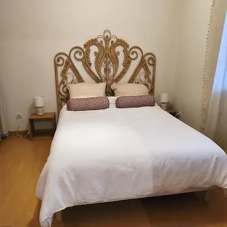 Ostal Del Koi Oda ve Kahvaltı Rabastens