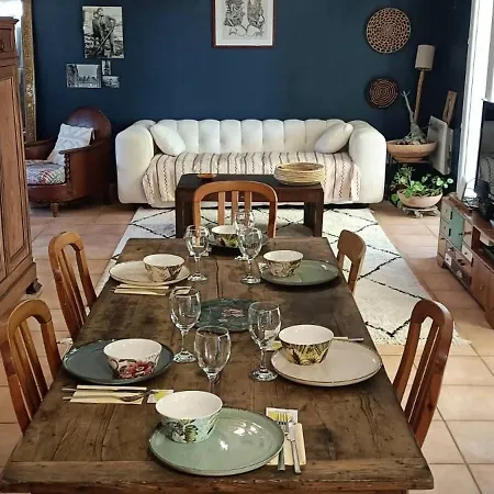 Ostal Del Koi *