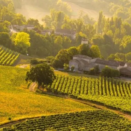 Ostal Del Koi Bed & Breakfast *