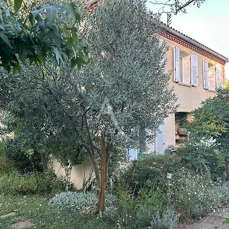 Bed & Breakfast Ostal Del Koi